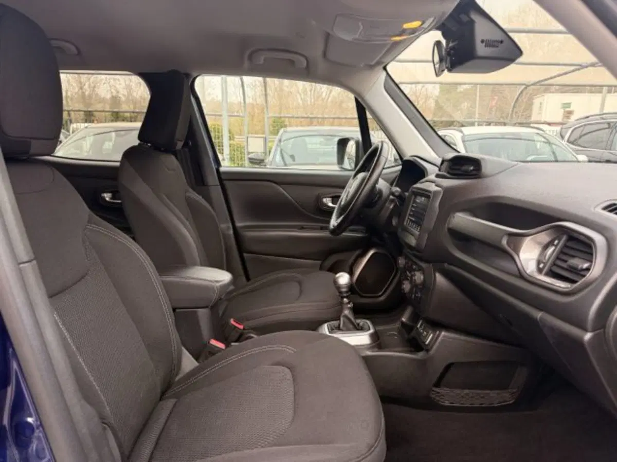 Jeep Renegade usata a Brescia (19)