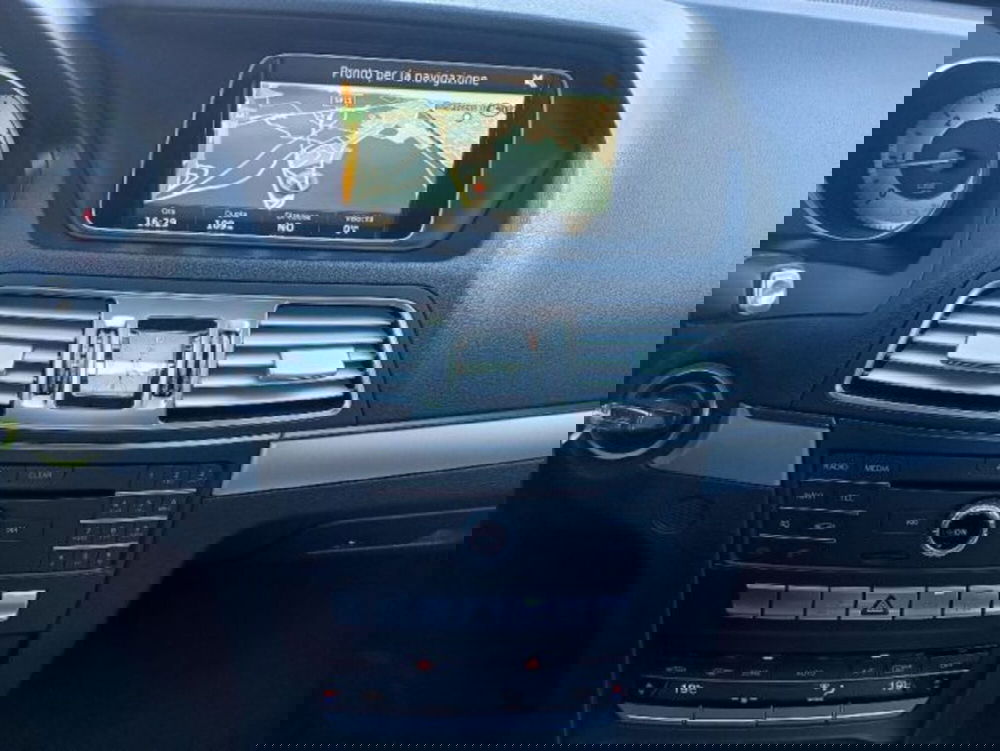 Mercedes-Benz Classe E Coupé usata a Brescia (12)