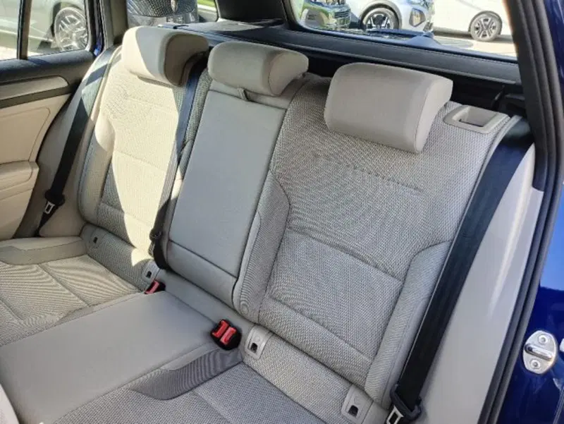 Volkswagen Golf Variant usata a Brescia (10)