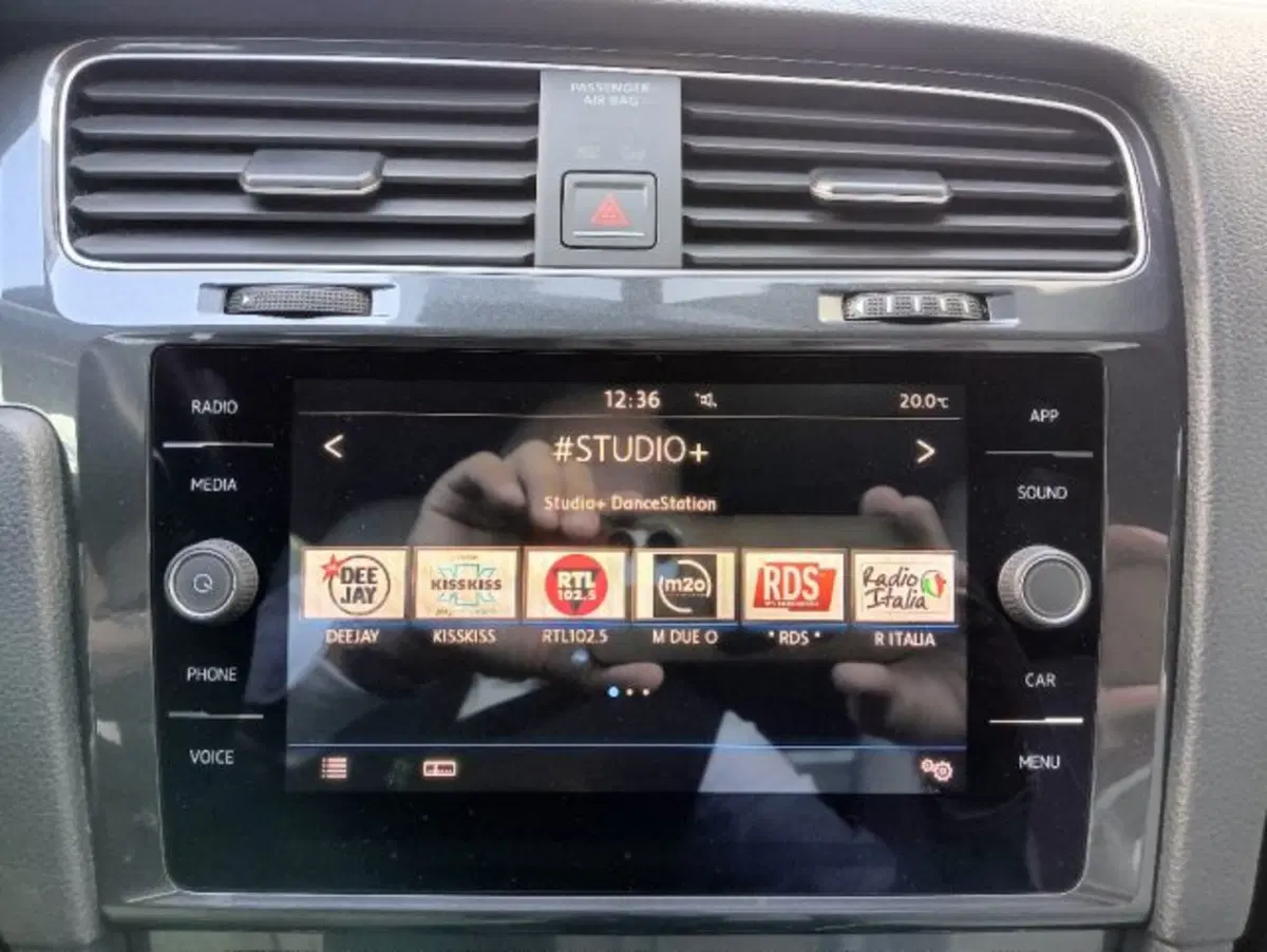 Volkswagen Golf Variant usata a Brescia (15)