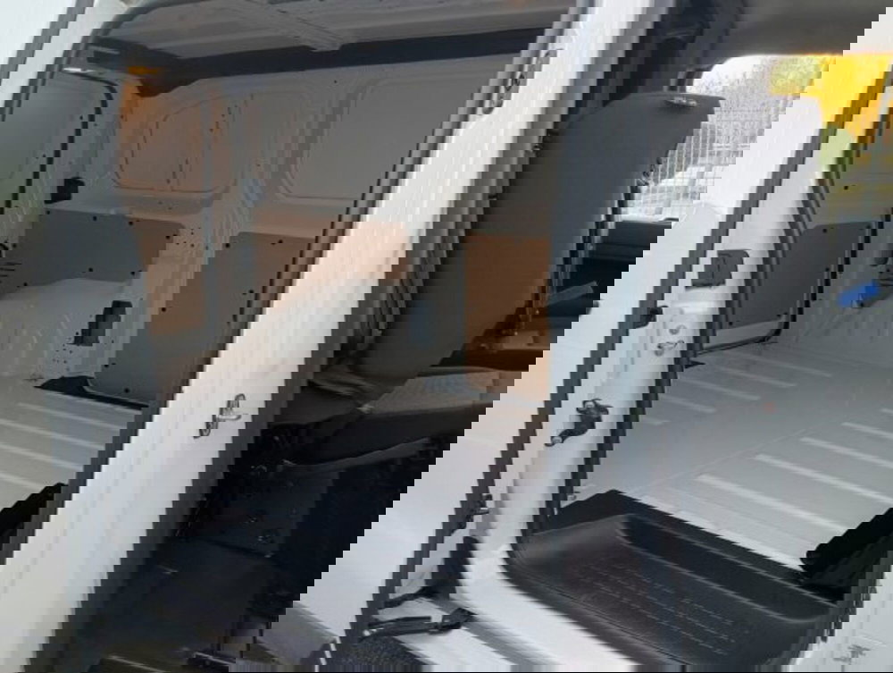 Citroen Jumpy Furgone nuova a Brescia (11)