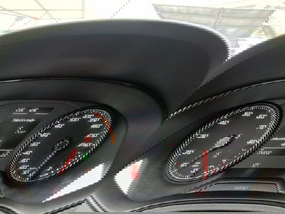 SEAT Arona usata a Brescia (7)