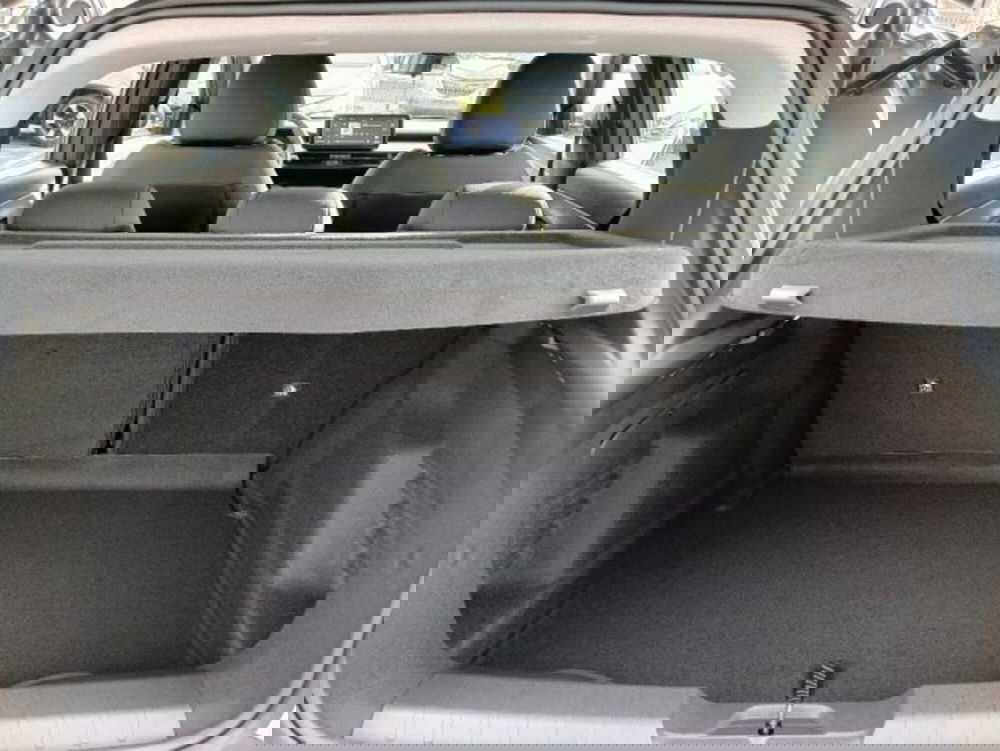 Jeep Avenger nuova a Brescia (14)