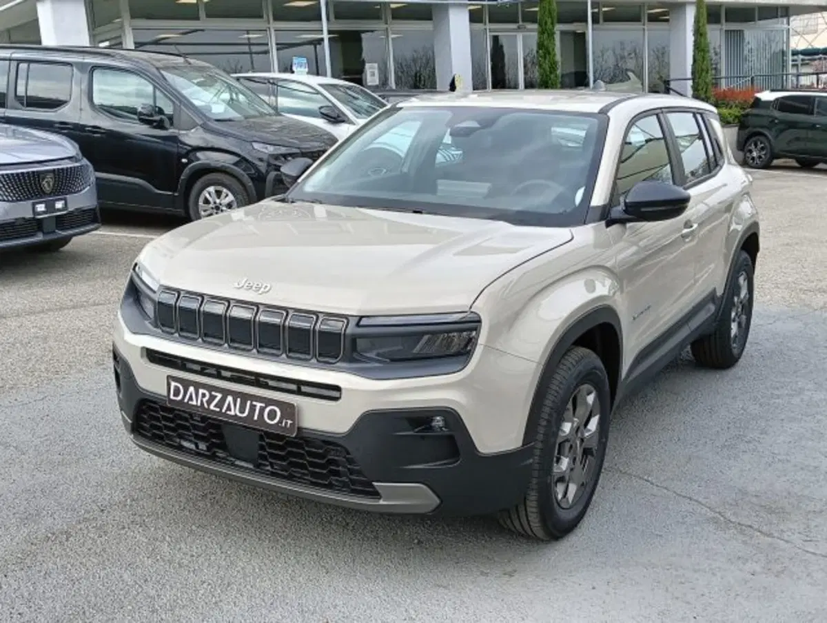 Jeep Avenger nuova a Brescia