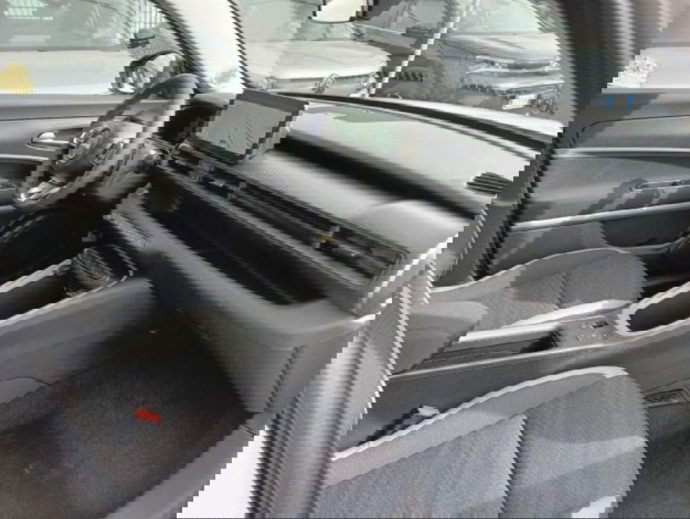 Jeep Avenger nuova a Brescia (18)