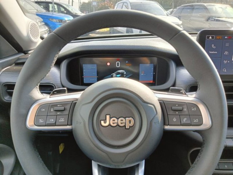 Jeep Avenger nuova a Brescia (7)
