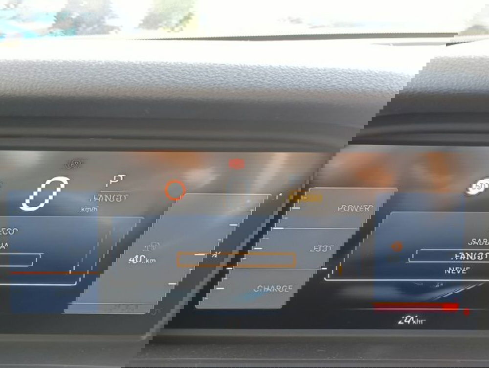 Jeep Avenger nuova a Brescia (8)