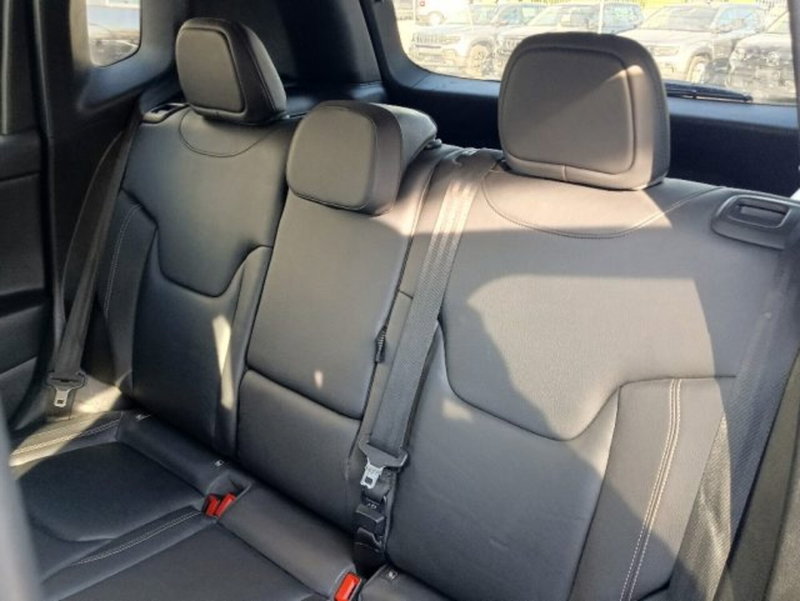 Jeep Renegade usata a Brescia (14)