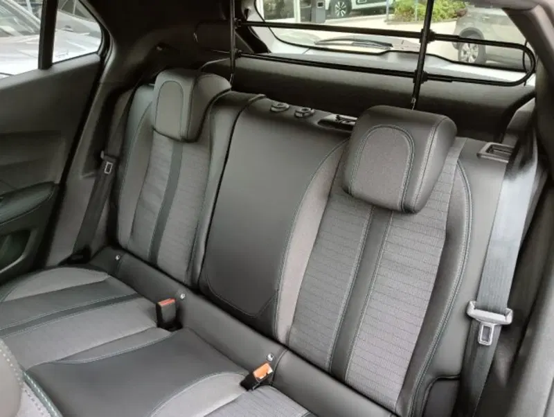 Peugeot 2008 nuova a Brescia (10)