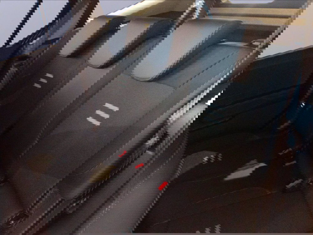 Ford Tourneo Courier nuova a Milano (9)