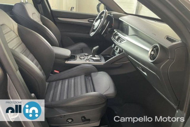 Alfa Romeo Stelvio usata a Venezia (13)