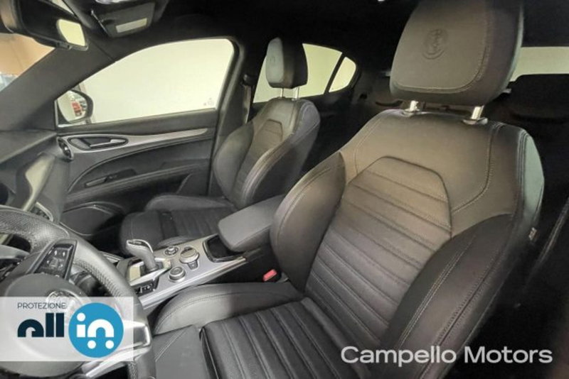 Alfa Romeo Stelvio usata a Venezia (14)