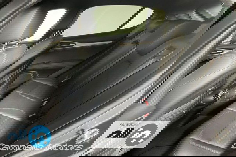 Alfa Romeo Stelvio usata a Venezia (8)
