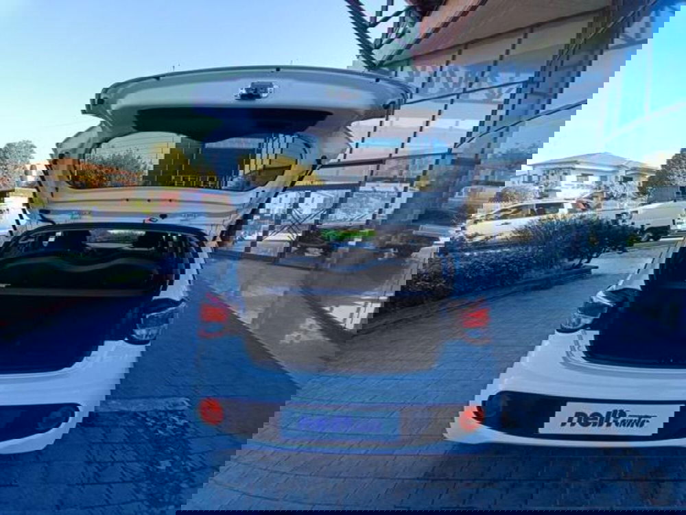 Hyundai i10 usata a Pisa (10)