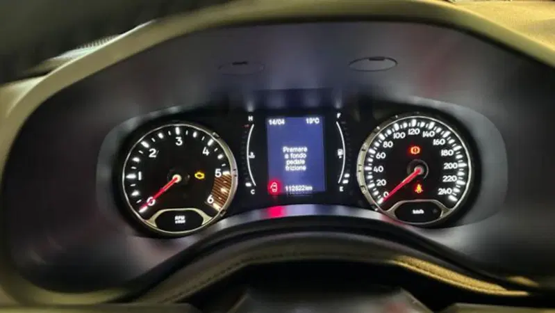 Jeep Renegade usata a Reggio Emilia (16)