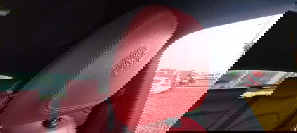 Alfa Romeo Stelvio usata a Udine (16)