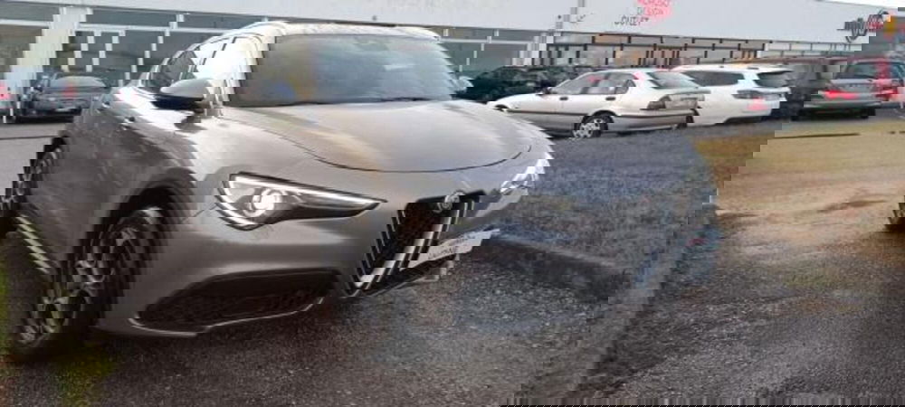 Alfa Romeo Stelvio usata a Udine (3)