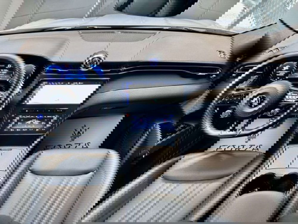 Maserati Grecale usata a Torino (15)