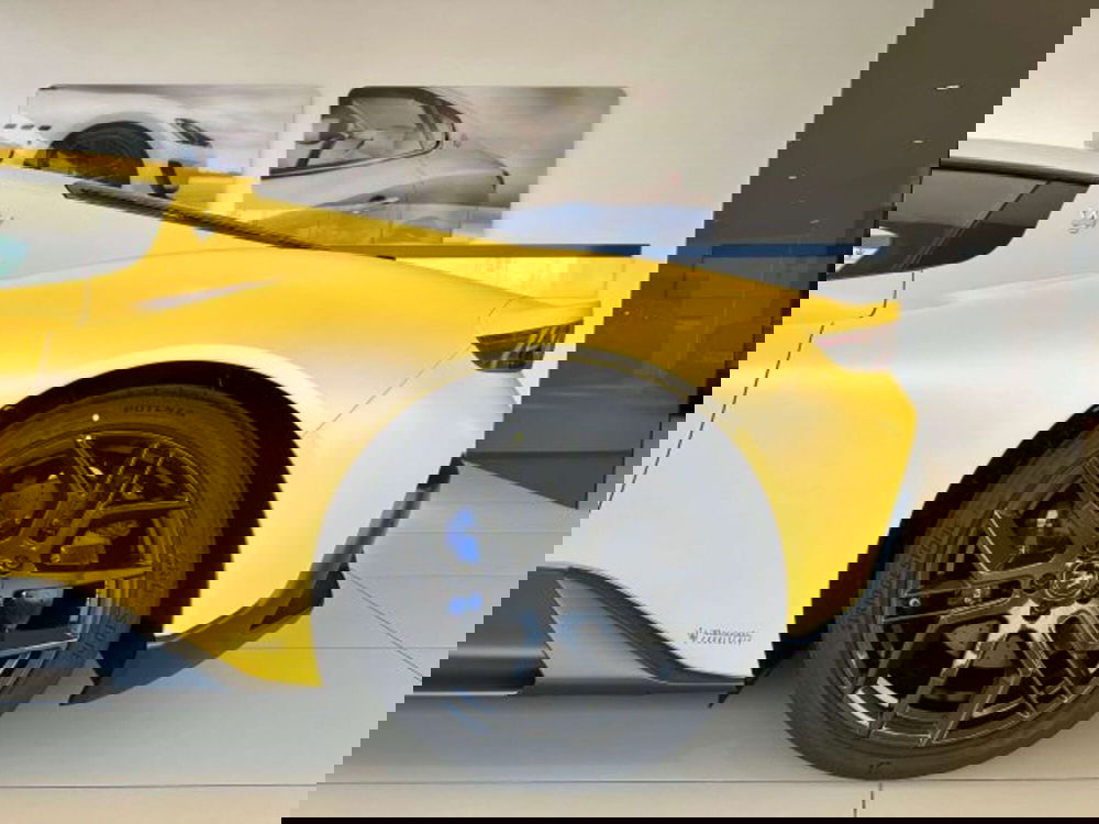 Maserati MC20 usata a Torino (12)