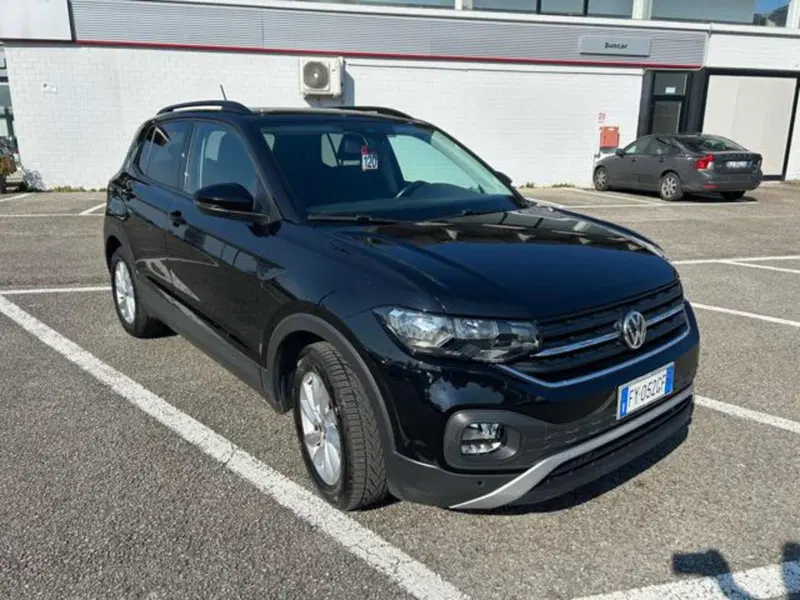 Volkswagen T-Cross usata a Lucca