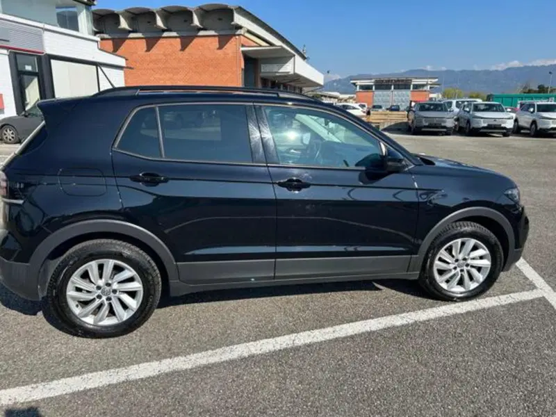 Volkswagen T-Cross usata a Lucca (3)