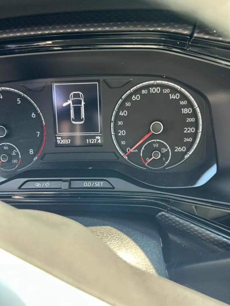 Volkswagen T-Cross usata a Lucca (8)