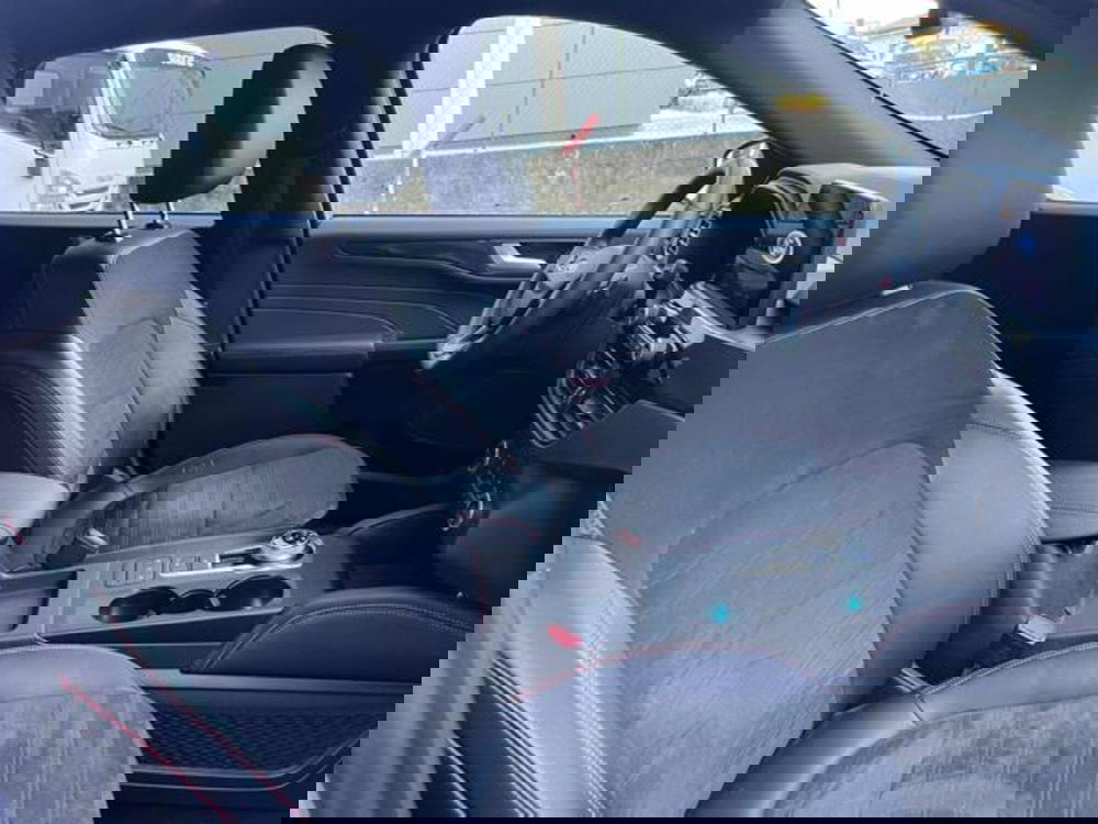 Ford Kuga usata a Lucca (11)