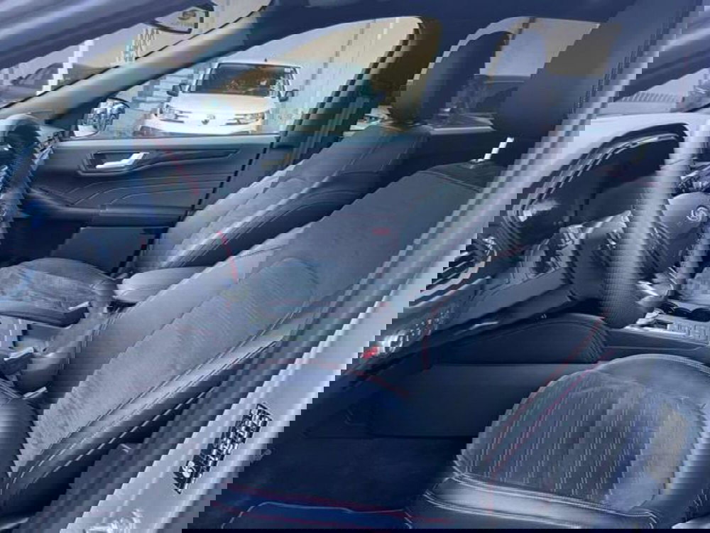 Ford Kuga usata a Lucca (8)