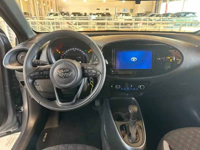 Toyota Aygo X nuova a Vicenza (8)