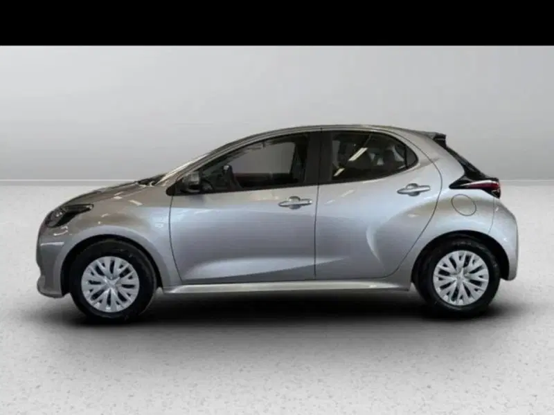 Toyota Yaris Cross usata a Roma (3)