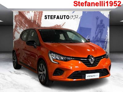 Renault Clio TCe 100 CV GPL 5 porte Equilibre del 2023 usata a Bologna