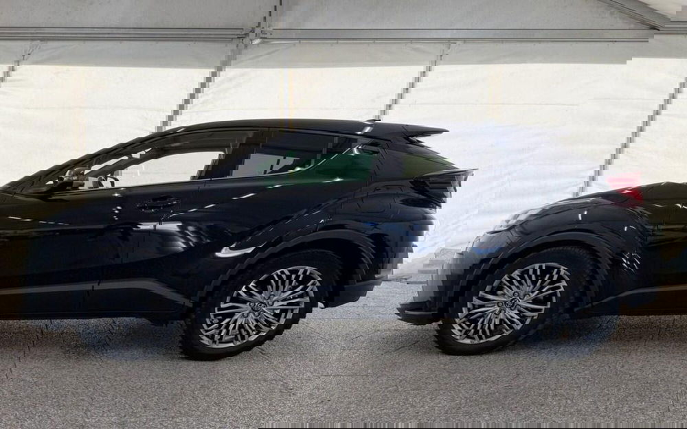 Toyota Toyota C-HR usata a Monza e Brianza (4)