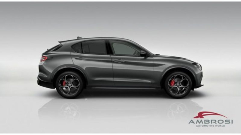 Alfa Romeo Stelvio nuova a Perugia (2)