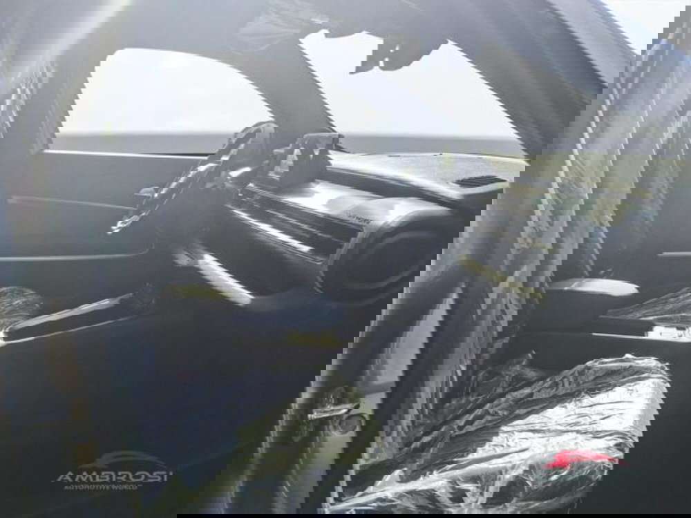 Jeep Avenger nuova a Perugia (12)