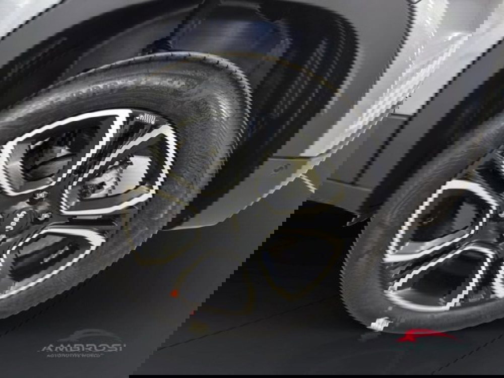 Jeep Avenger nuova a Perugia (14)