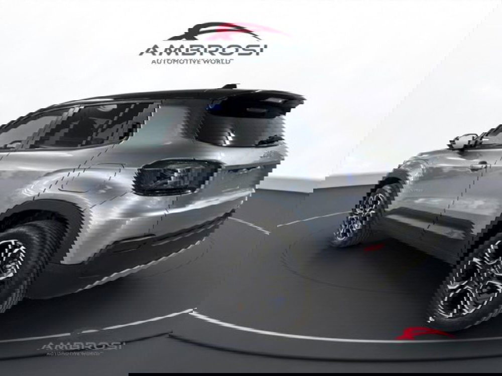 Jeep Avenger nuova a Perugia (4)