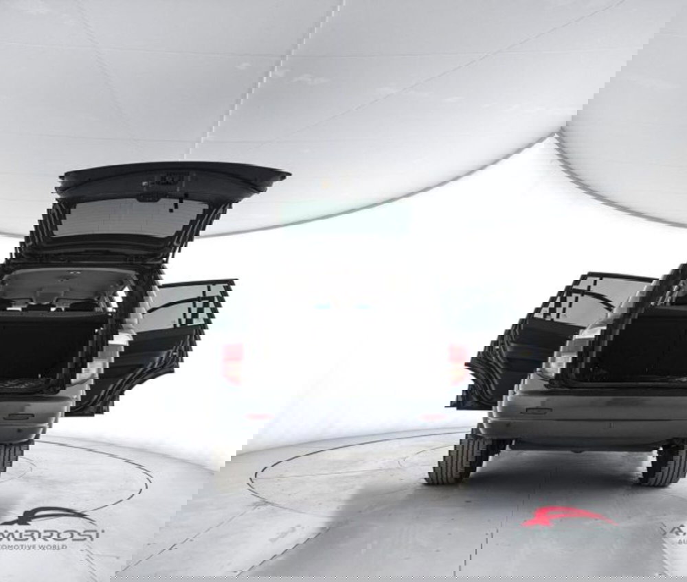 Ssangyong Kyron usata a Perugia (7)