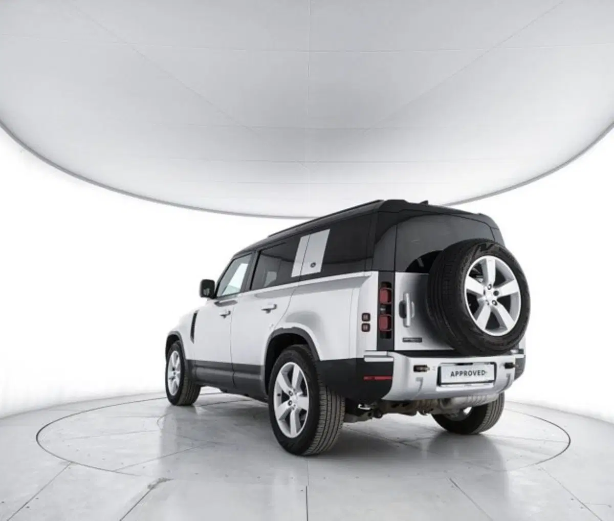 Land Rover Defender usata a Perugia (11)