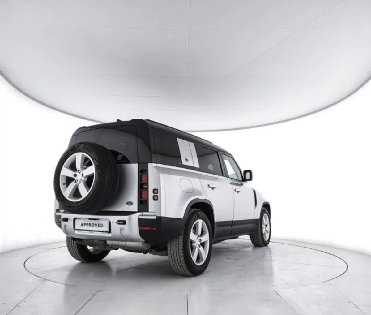 Land Rover Defender usata a Perugia (2)