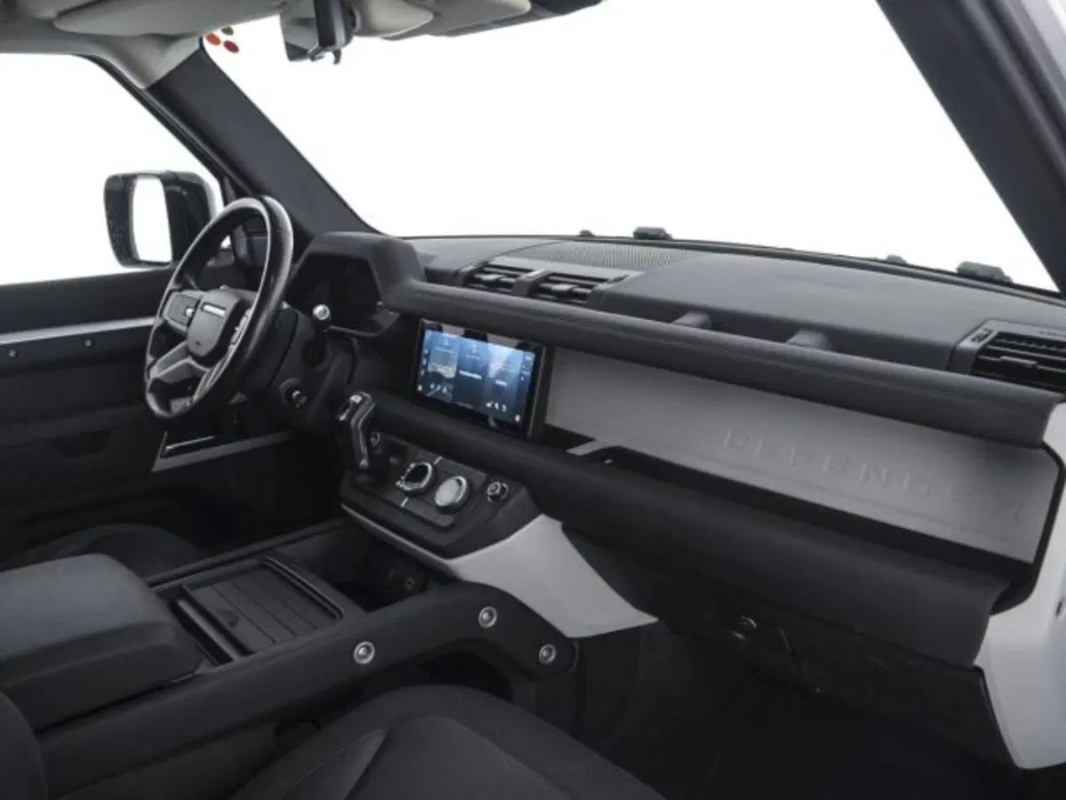Land Rover Defender usata a Perugia (3)