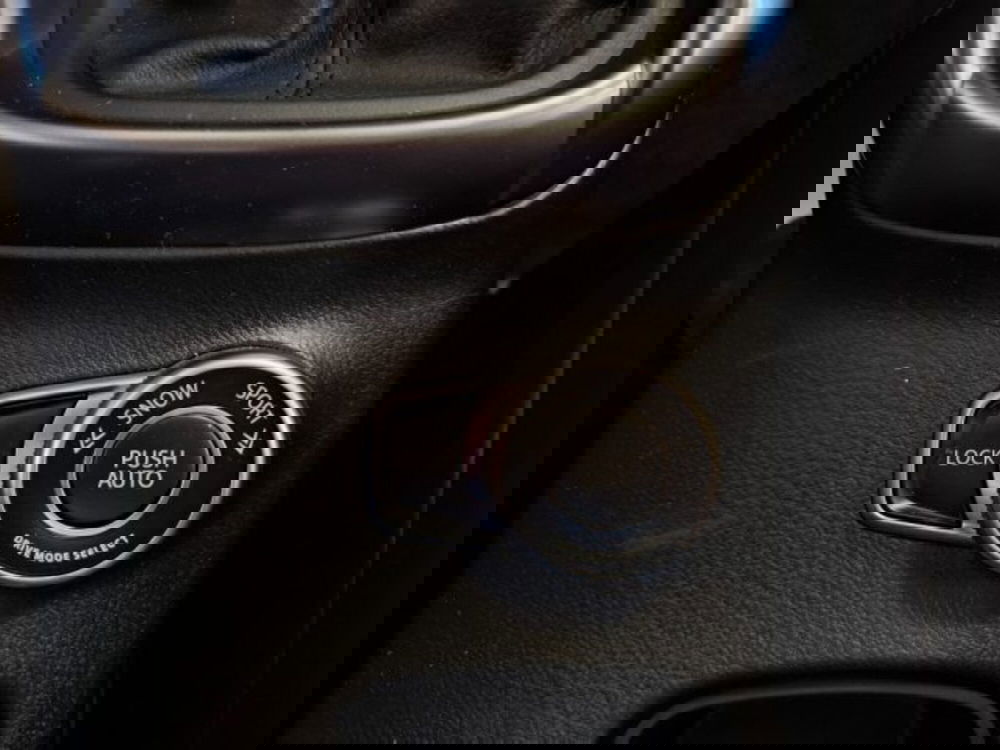 Suzuki S-Cross nuova a Reggio Emilia (12)