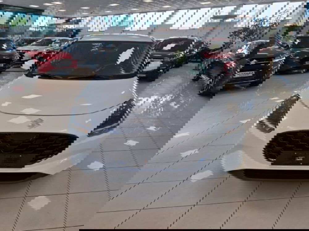 Suzuki Swift nuova a Reggio Emilia (8)