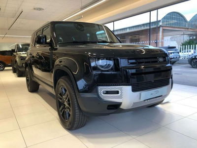 Land Rover Defender 110 3.0D I6 200 CV AWD Auto X-Dynamic S nuova a Empoli