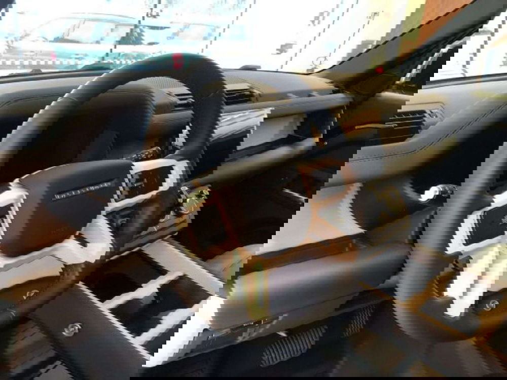 Land Rover Defender nuova a Firenze (8)