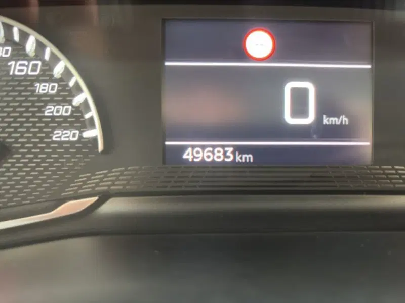 Peugeot 208 usata a Perugia (13)