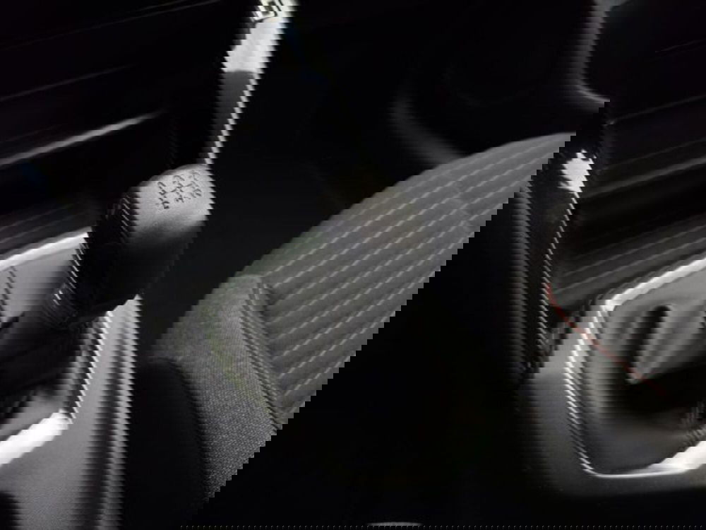 Peugeot 208 usata a Perugia (18)