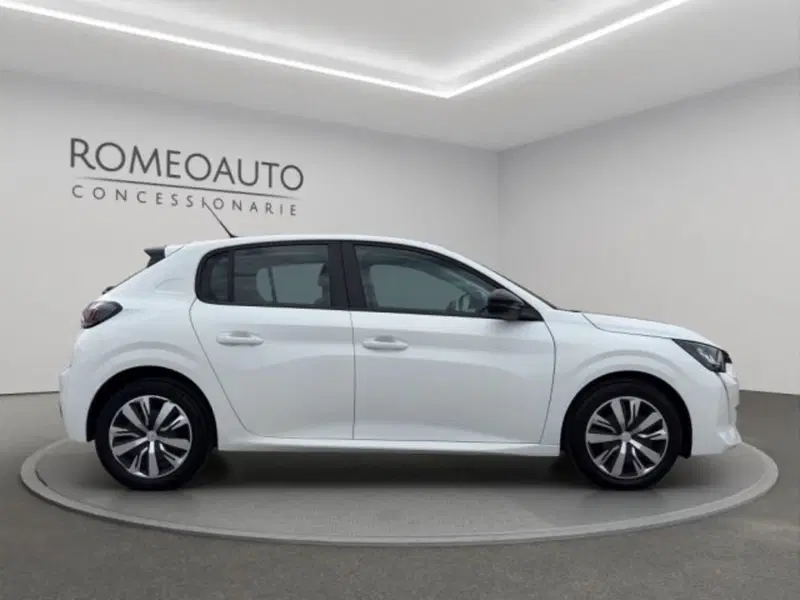 Peugeot 208 usata a Perugia (6)