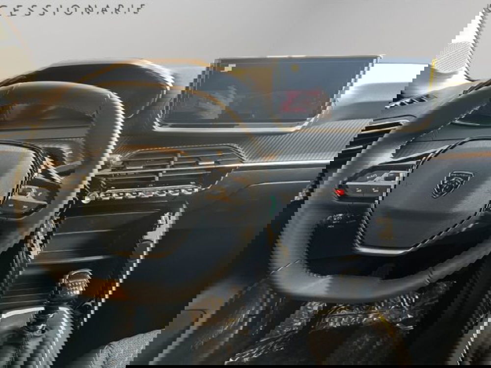 Peugeot 208 nuova a Perugia (11)