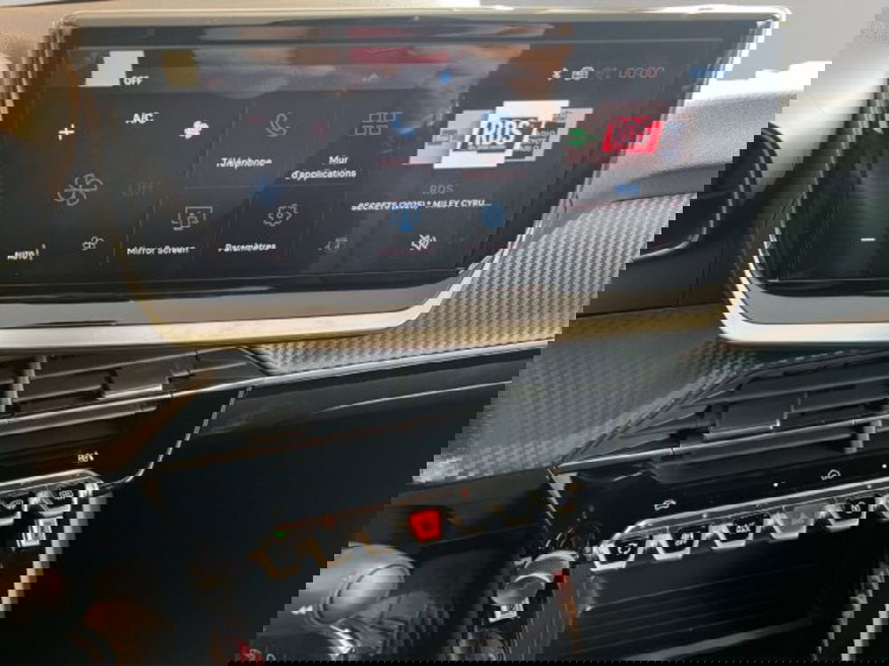 Peugeot 208 nuova a Perugia (14)