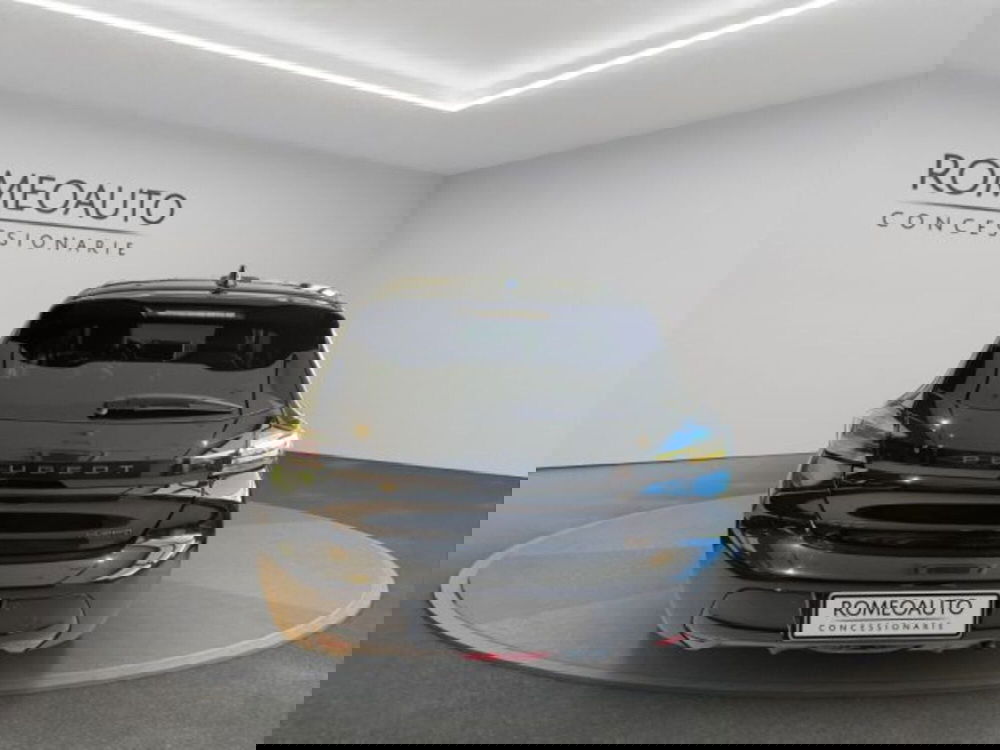 Peugeot 208 nuova a Perugia (5)